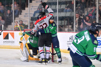 221202 vs Maine
